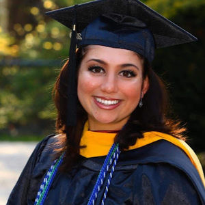 Meet your Posher, Amy